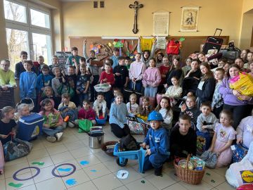 Obrazy news&oacute;w: dbplecaka2026_14.jpg