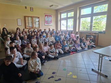 Obrazy news&oacute;w: spotkanie_z_autorem_2.jpg
